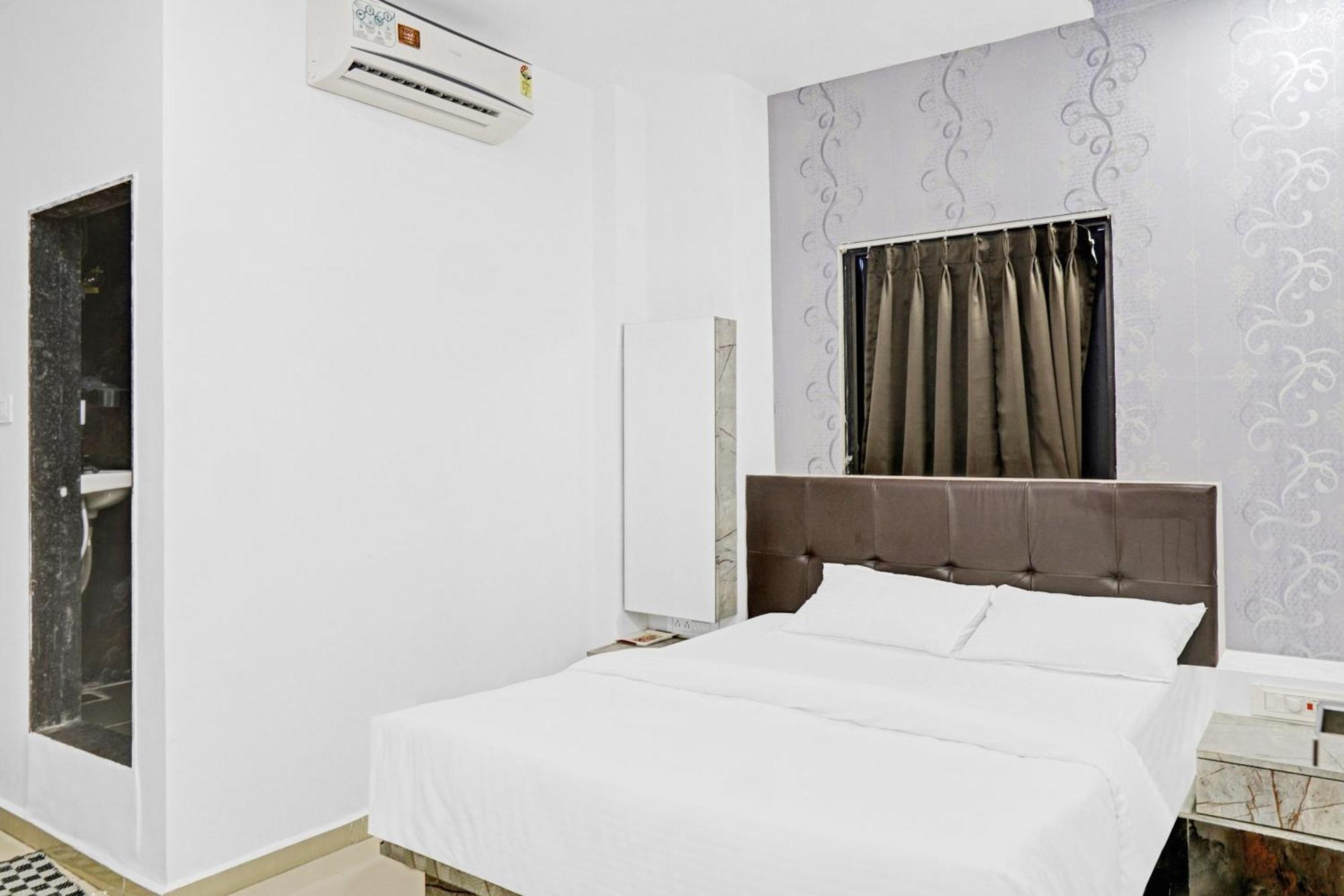 Collection O Sigma Inn Сурат Экстерьер фото